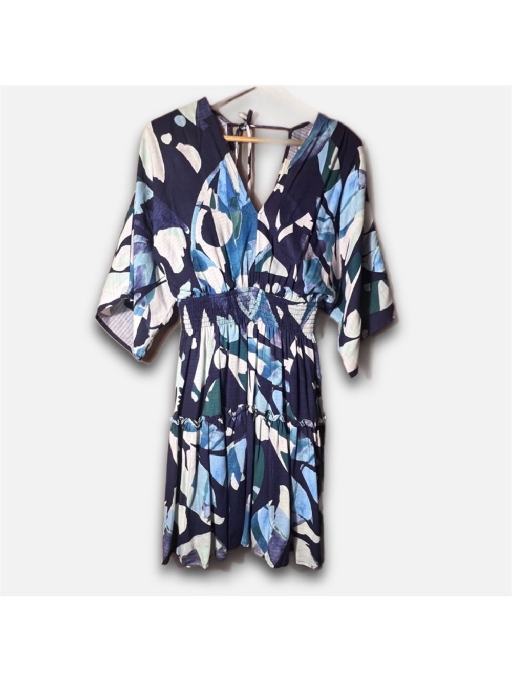 Love Stitch Tropical Floral Mini Dress Blue Smocked Waist Size Small - Picture 3 of 11